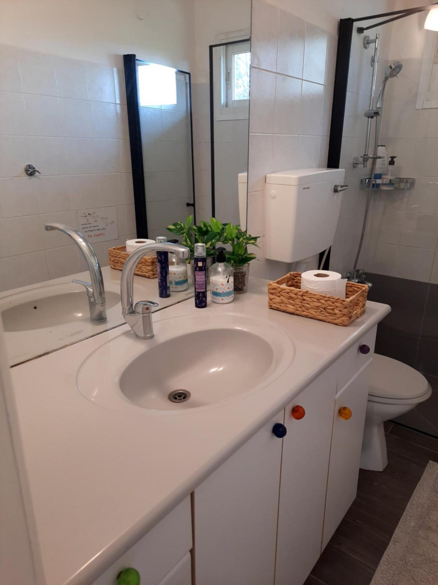 Amikam Meshek 81 משק 81 עמיקם Villa Kamer foto
